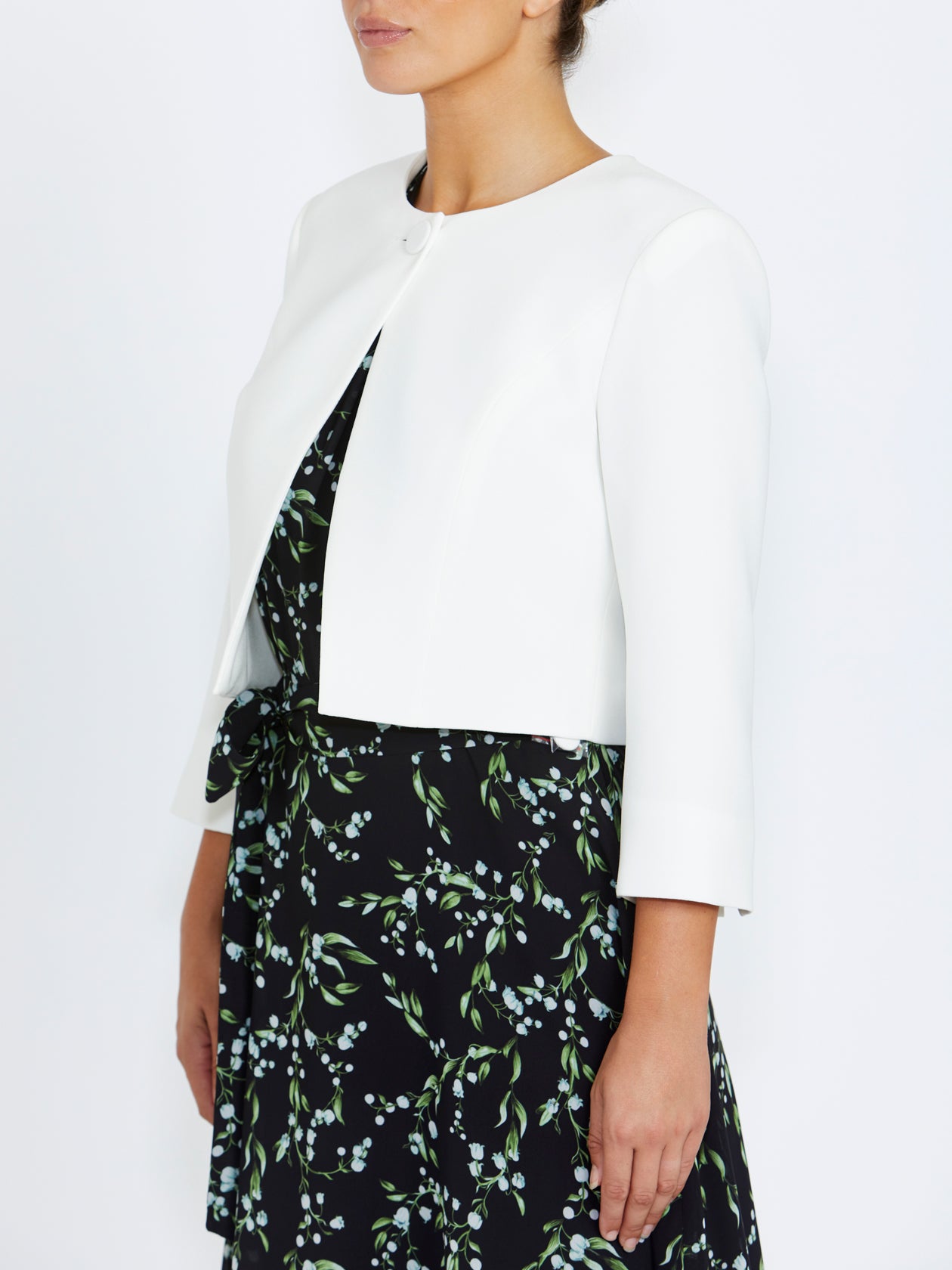 Women's Crepe Cropped Crossover Front Jacket in Ivory | Jackie