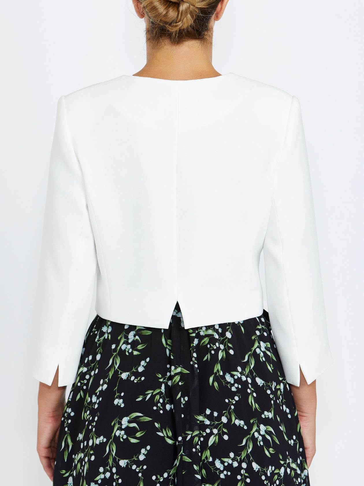 Women's Crepe Cropped Crossover Front Jacket in Ivory | Jackie
