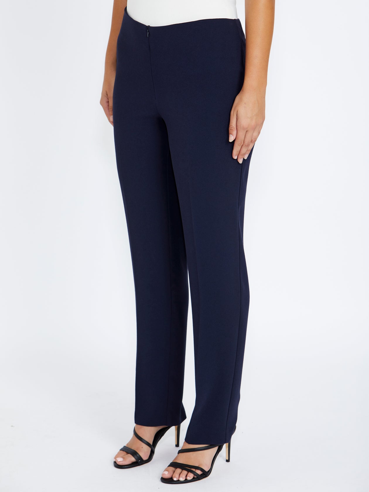 Women's Crepe Straight Leg Pant in Navy