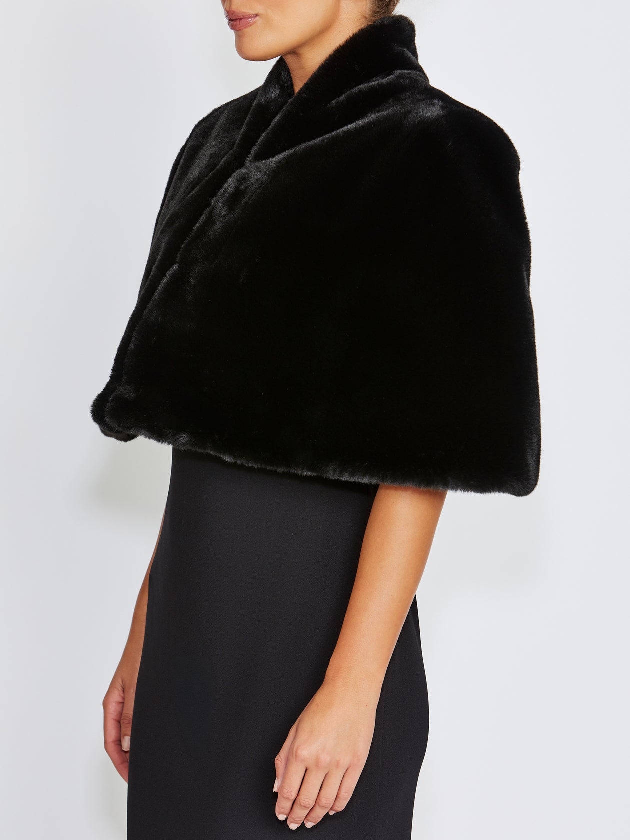 Gia Black Faux Fur Stole