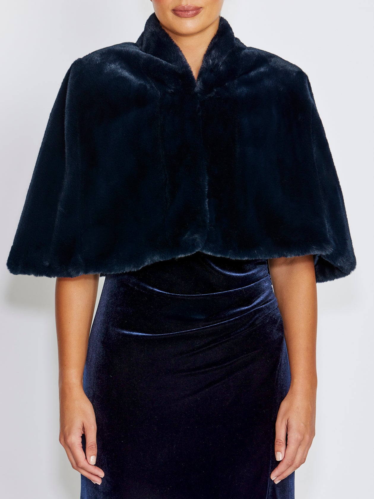 Gia Navy Faux Fur Stole