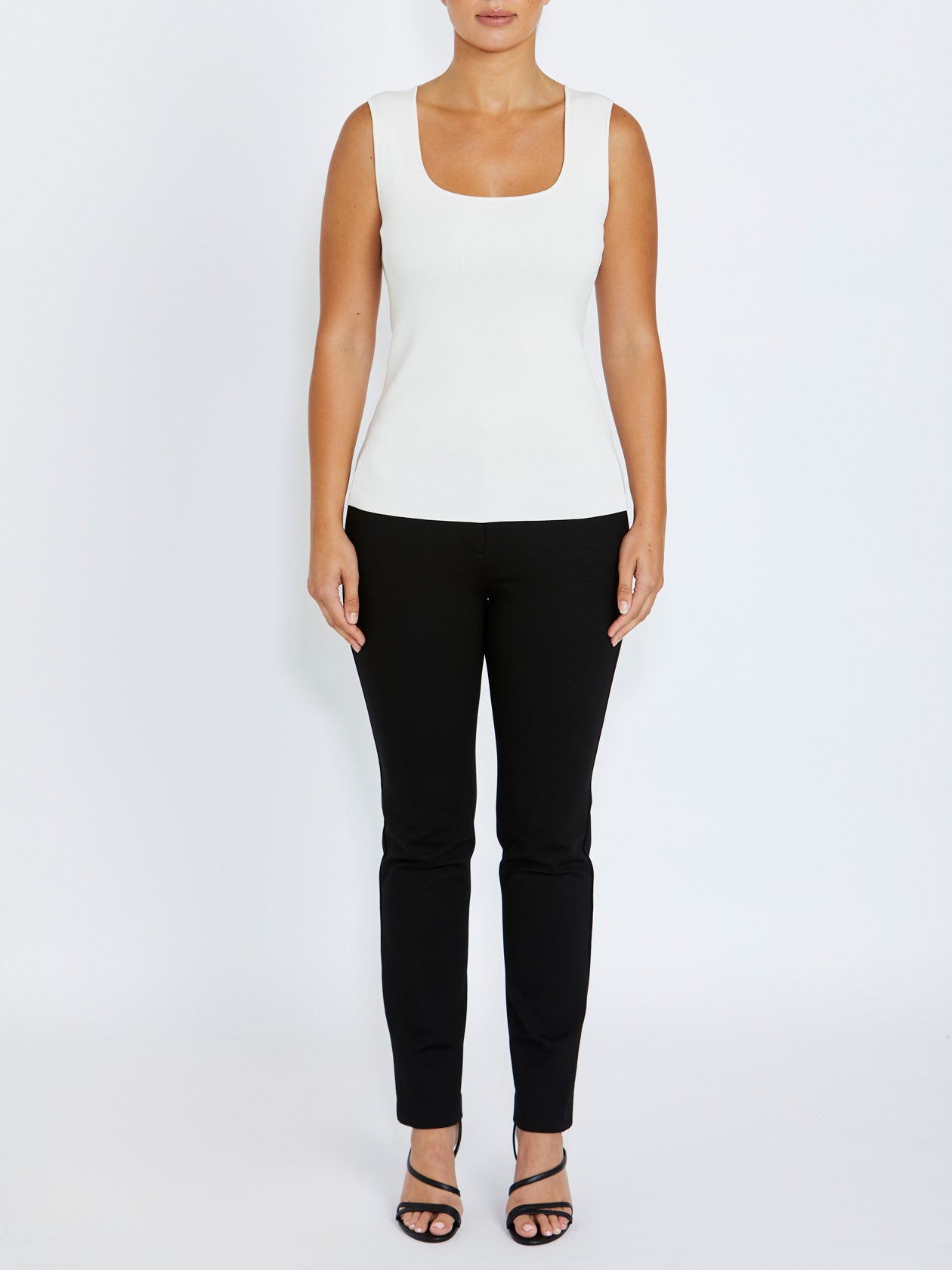 Women's Ponte Easy Fit Pant in Black | Camille